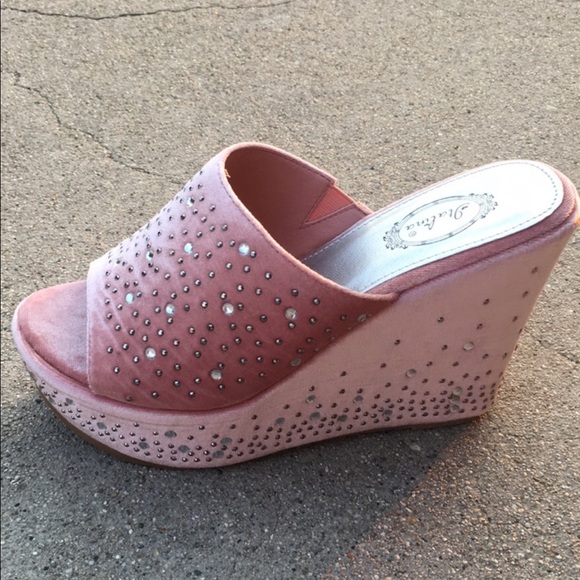 Italina Shoes - 💕 Pink Velveteen Wedge 💕 with rhinestone BLING